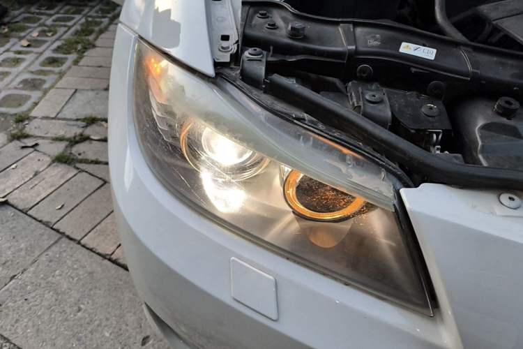 Used BMW 3 Series 2012 320i Sport Edition Right Front Headlight
