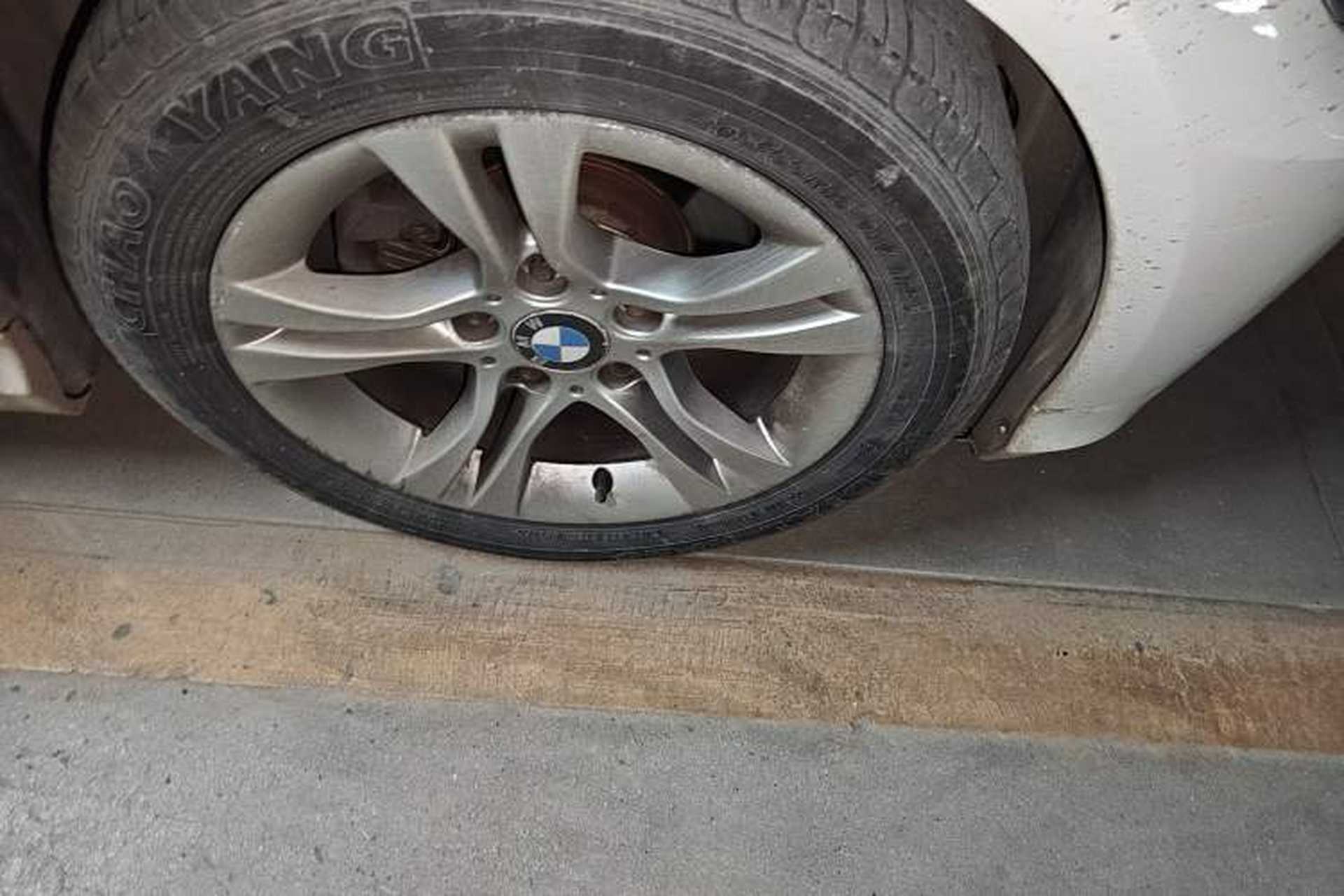 Used BMW 3 Series 2012 318i Leading Model Right Front Wheel Hub