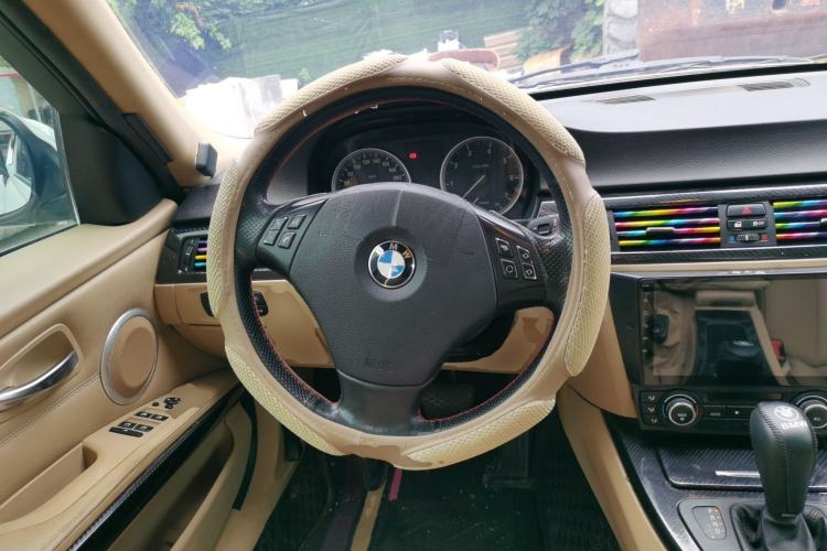 Used BMW 3 Series 2012 320i Sport Edition Steering Wheel