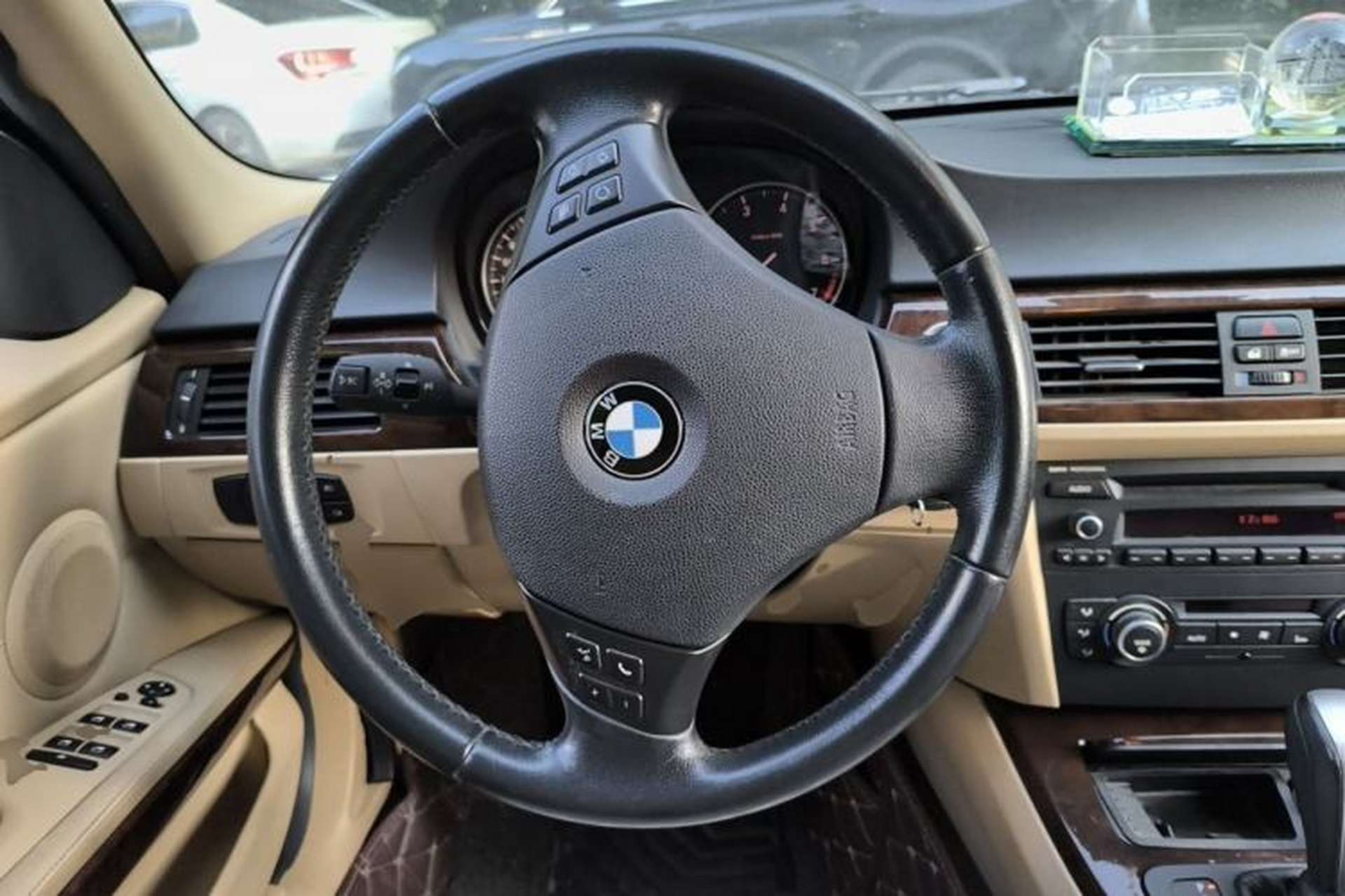Used BMW 3 Series 2012 320i Sport Edition Steering Wheel