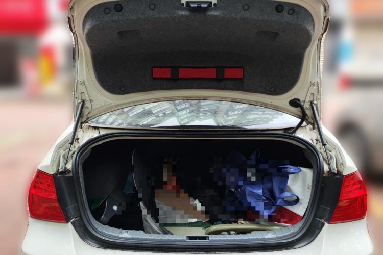 Used BMW 3 Series 2012 318i Leading Model Trunk