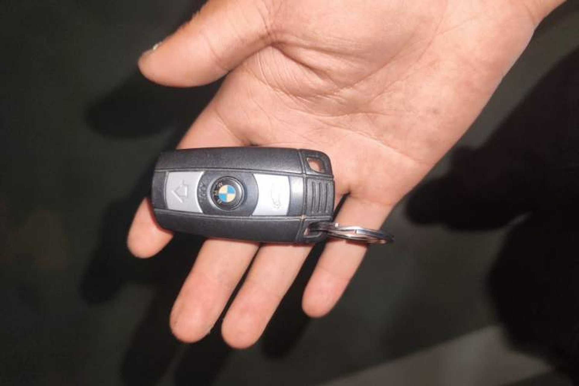 Used BMW 3 Series 2012 320i Sport Edition Vehicle Key