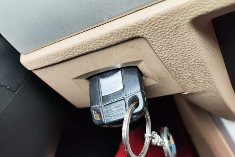 Used BMW 3 Series 2012 318i Leading Model Vehicle Key