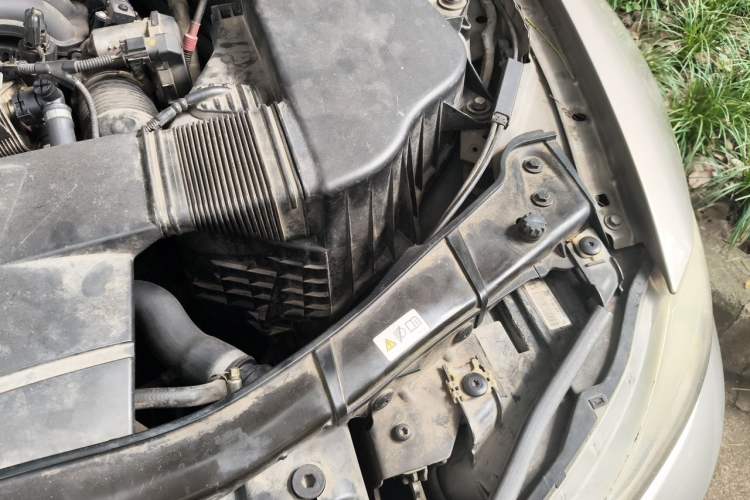 Used BMW 3 Series 2012 318i Leading Model Engine Bay Left