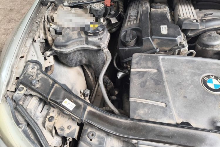 Used BMW 3 Series 2012 318i Leading Model Engine Bay Right