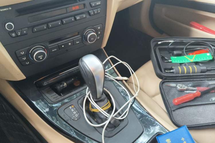 Used BMW 3 Series 2012 318i Leading Model Gear Lever