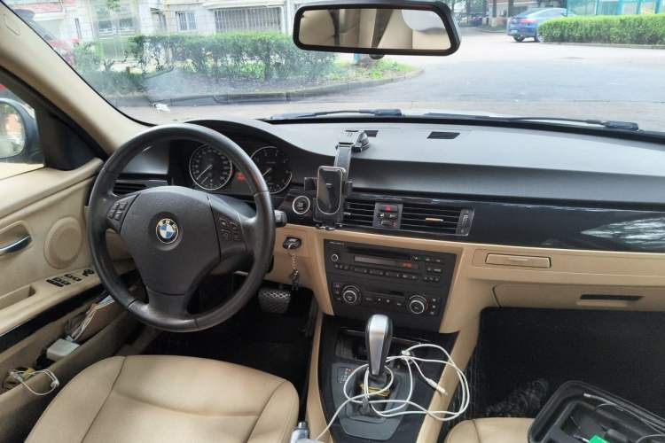 Used BMW 3 Series 2012 318i Leading Model Steering Wheel