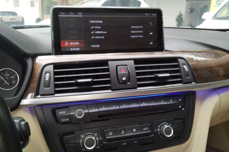 Used BMW 3 Series 2013 320Li Fashion Model Audio And AC Panel