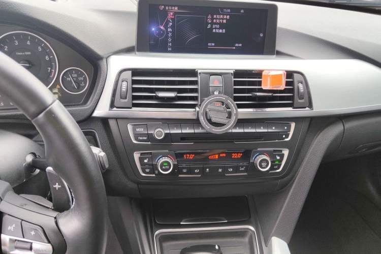 Used BMW 3 Series 2013 ActiveHybrid 3 Audio And AC Panel
