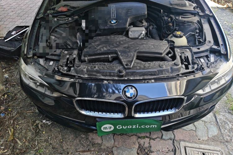 Used BMW 3 Series 2013 320Li Fashion Model Engine Bay