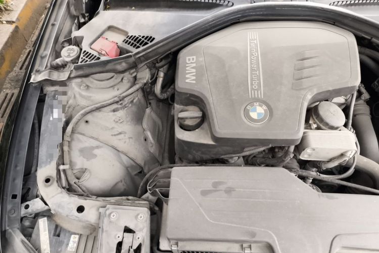 Used BMW 3 Series 2013 320Li Fashion Model Engine Bay Right