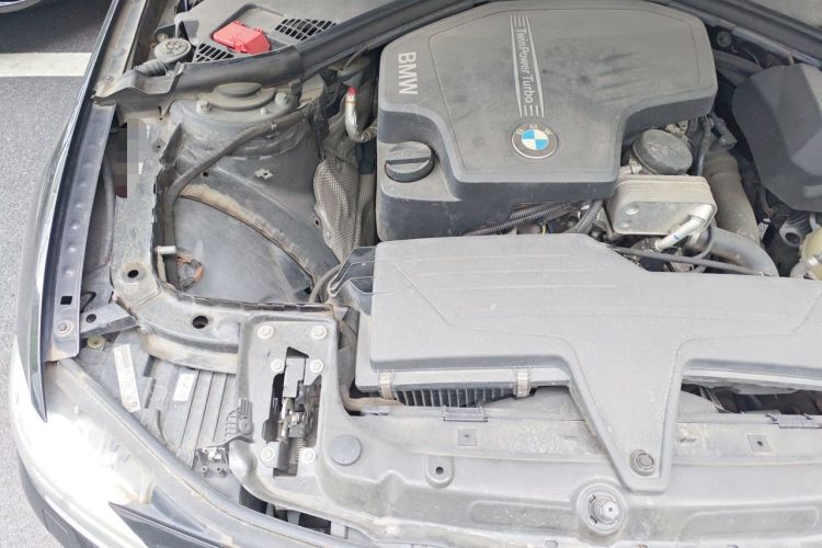Used BMW 3 Series 2013 Facelift 320Li Fashion Design Package Engine Bay Right