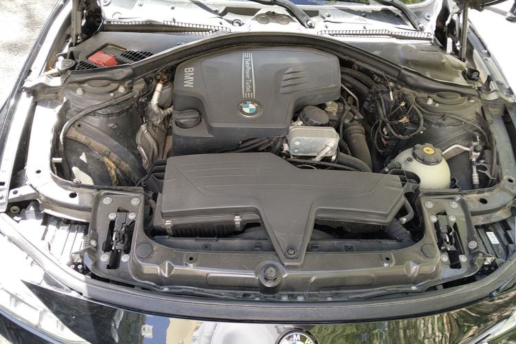 Used BMW 3 Series 2013 Facelift 320Li Fashion Design Package Engine Bay
