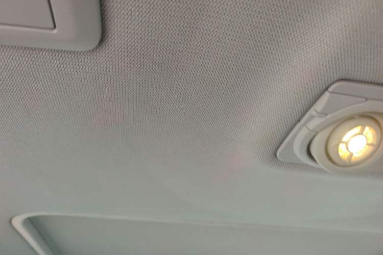 Used BMW 3 Series 2013 320Li Fashion Model Headliner