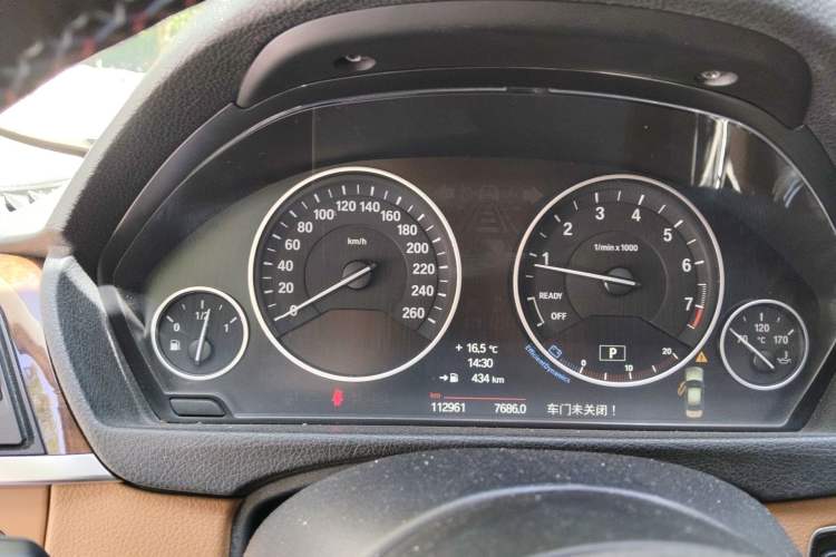 Used BMW 3 Series 2013 Facelift 320Li Fashion Design Package Instrument Cluster