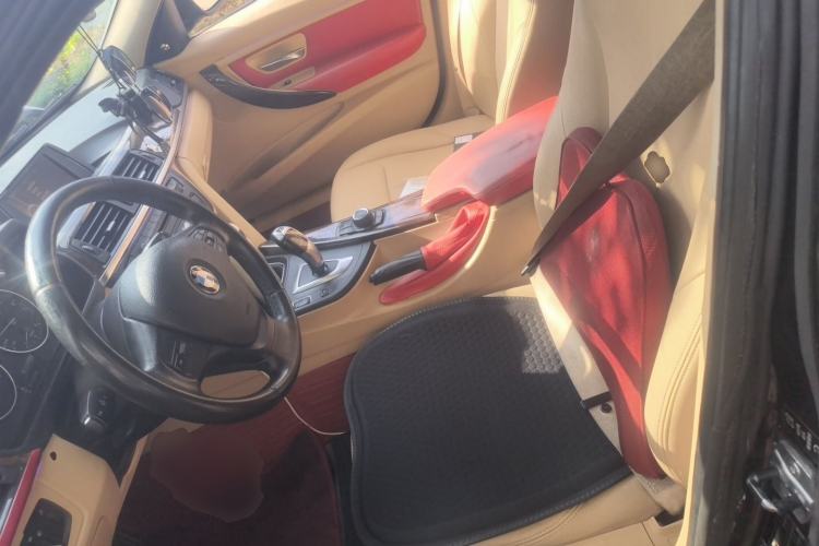 Used BMW 3 Series 2013 320Li Fashion Model Left Front Seat