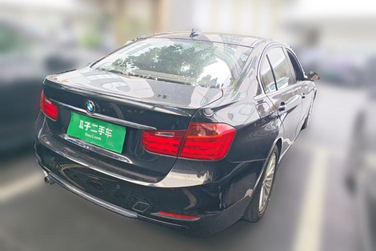 Used BMW 3 Series 2013 Facelift 320Li Fashion Design Package Rear Right 45 Deg