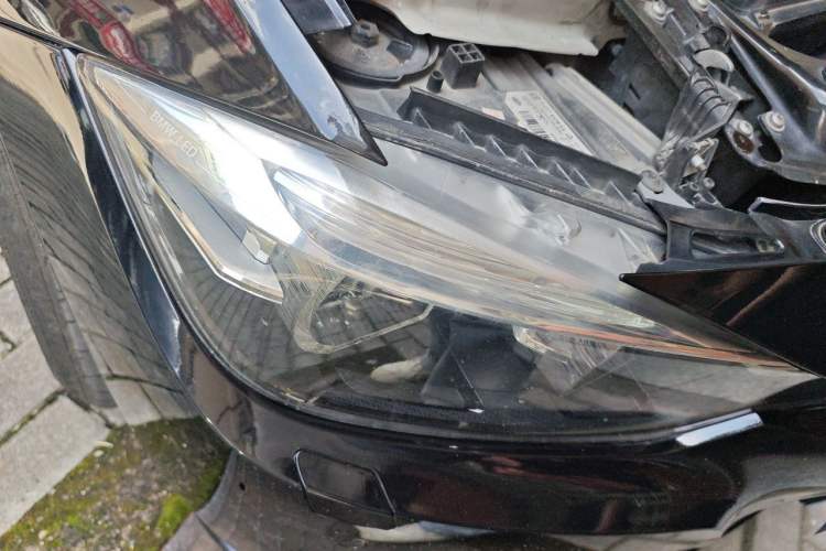 Used BMW 3 Series 2013 328i Sport Design Package Right Front Headlight