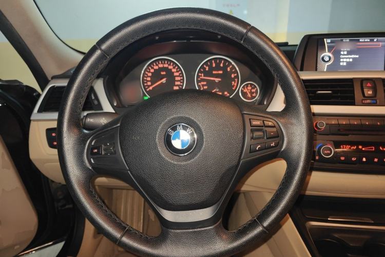 Used BMW 3 Series 2013 320i Sport Edition Steering Wheel