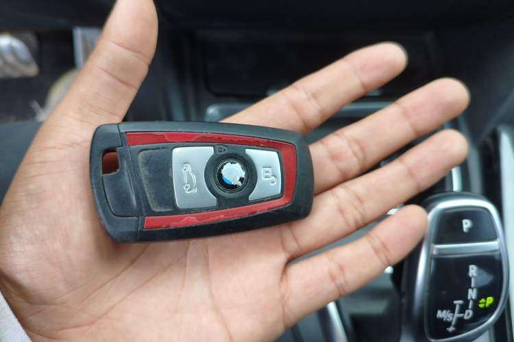 Used BMW 3 Series 2013 328i Sport Design Package Vehicle Key