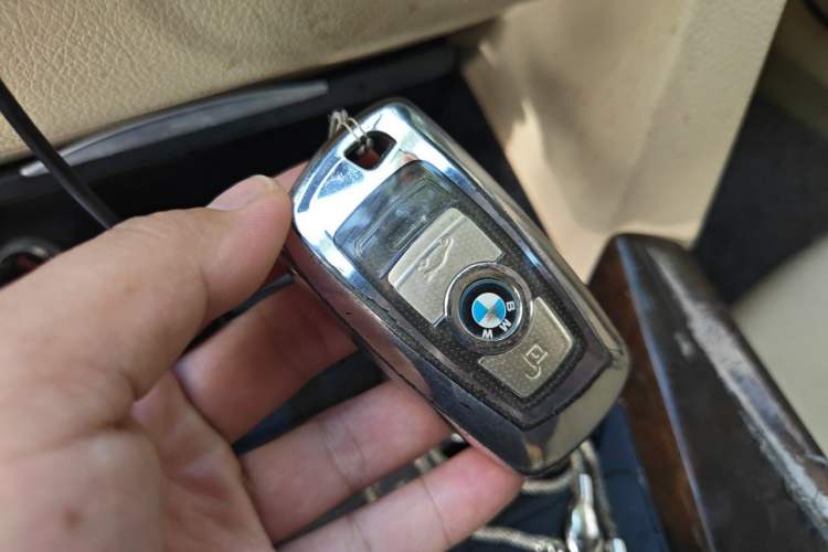 Used BMW 3 Series 2013 320Li Fashion Model Vehicle Key