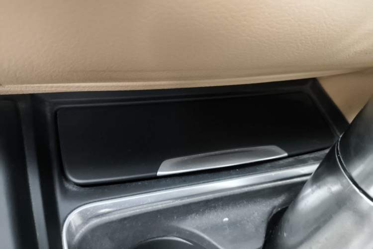 Used BMW 3 Series 2013 320Li Fashion Model Vehicle Key