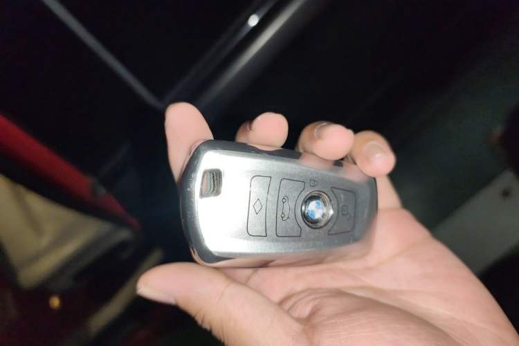 Used BMW 3 Series 2013 320Li Fashion Design Package Vehicle Key