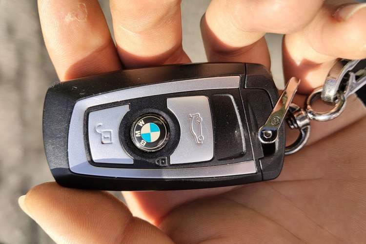 Used BMW 3 Series 2013 Facelift 320Li Fashion Design Package Vehicle Key