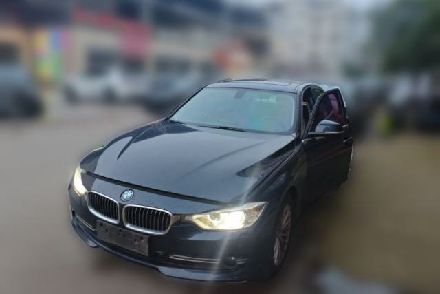 Used BMW 3 Series 2013 Facelifted 320Li Luxury Design Package