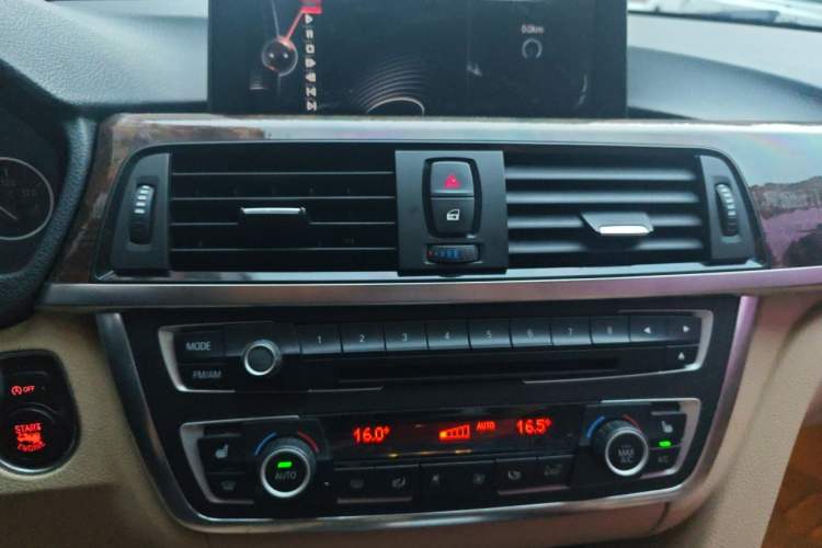 Used BMW 3 Series 2013 Facelifted 320Li Luxury Design Package Audio And AC Panel