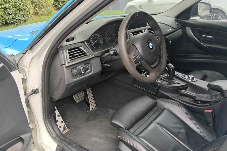 Used BMW 3 Series 2013 328i Sport Design Package Driver Seat