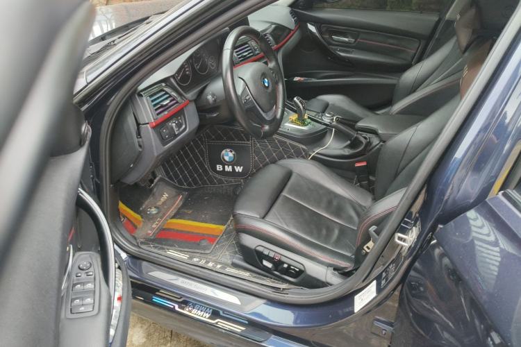 Used BMW 3 Series 2013 320i Sport Design Package Driver Seat