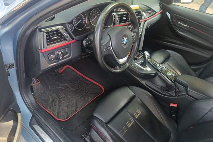 Used BMW 3 Series 2013 320i Sport Design Package Driver Seat