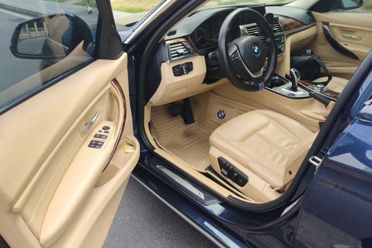 Used BMW 3 Series 2013 328Li Luxury Design Package Driver Seat