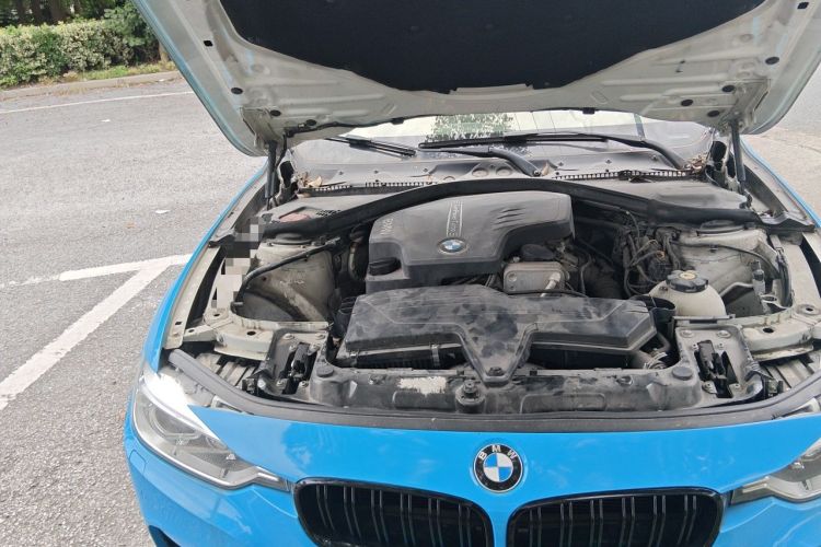 Used BMW 3 Series 2013 328i Sport Design Package Engine Bay Right