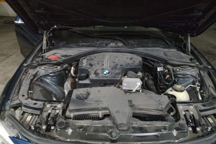 Used BMW 3 Series 2013 328Li Luxury Design Package Engine Bay