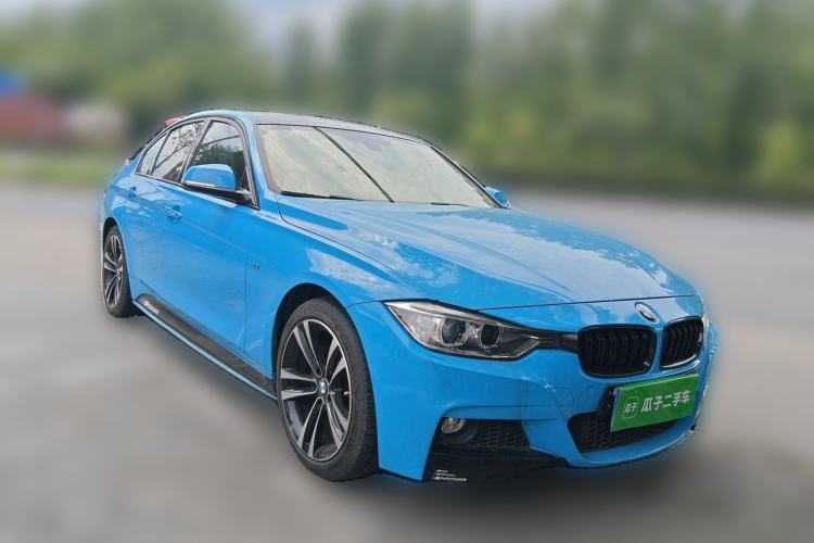 Used BMW 3 Series 2013 328i Sport Design Package Front Right 45 Deg