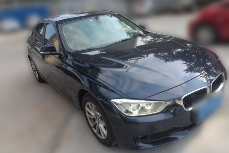 Used BMW 3 Series 2013 316i Active Edition Front Right 45 Deg