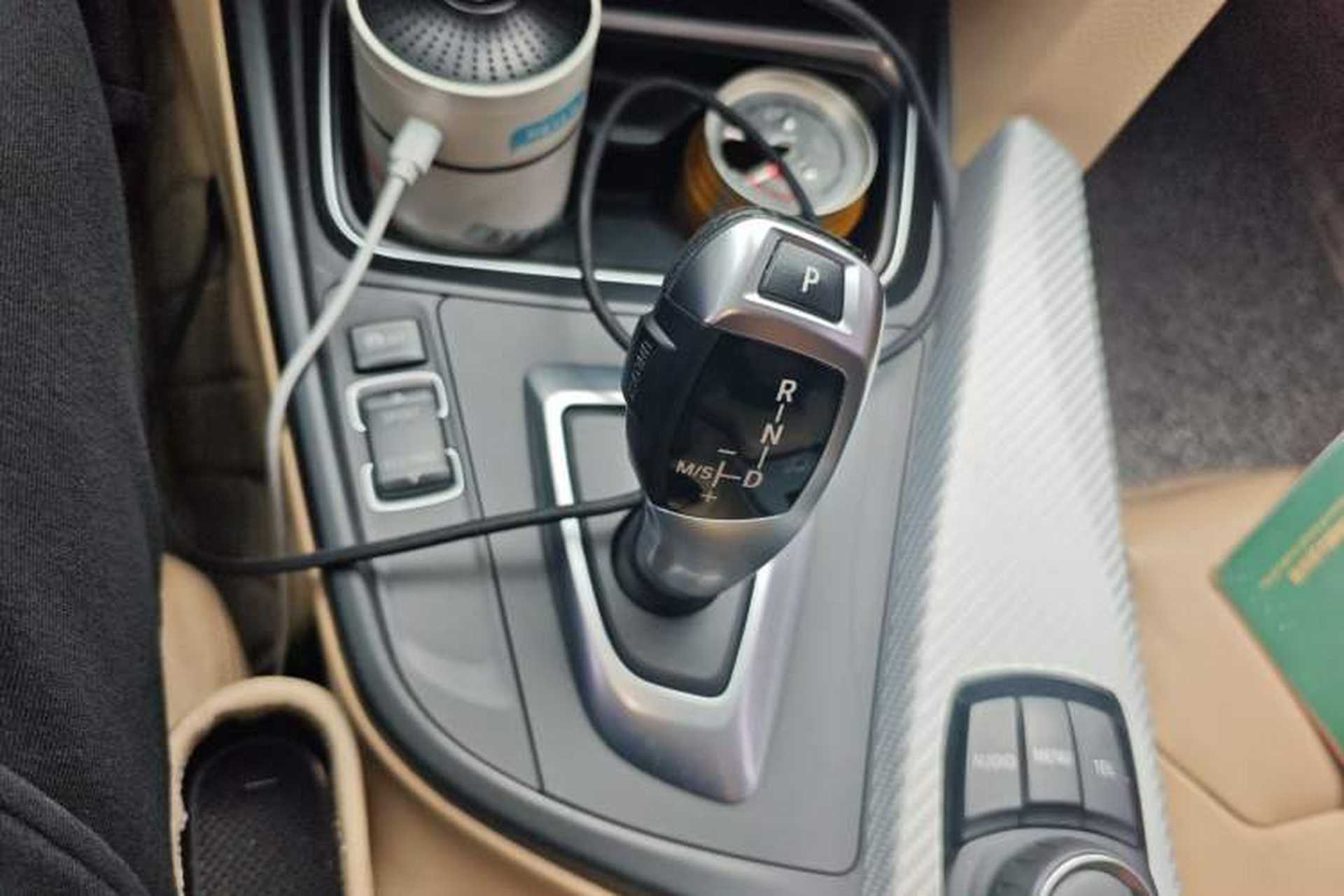 Used BMW 3 Series 2013 320i Sport Edition Gear Lever