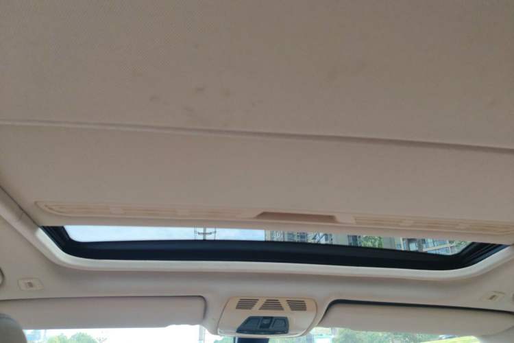 Used BMW 3 Series 2013 328Li Luxury Design Package Headliner