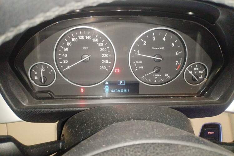 Used BMW 3 Series 2013 320i Sport Edition Instrument Cluster