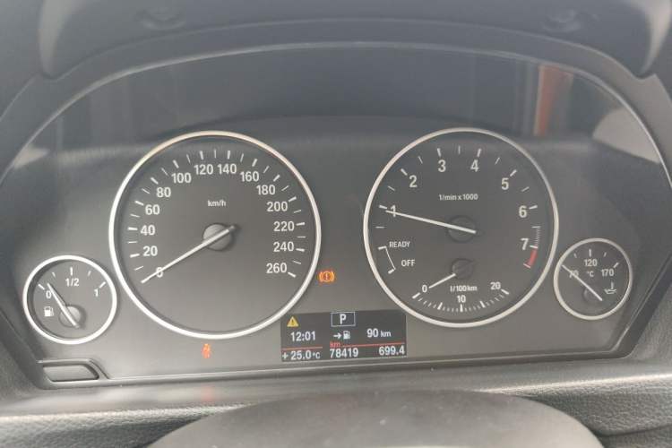 Used BMW 3 Series 2013 320i Sport Edition Instrument Cluster