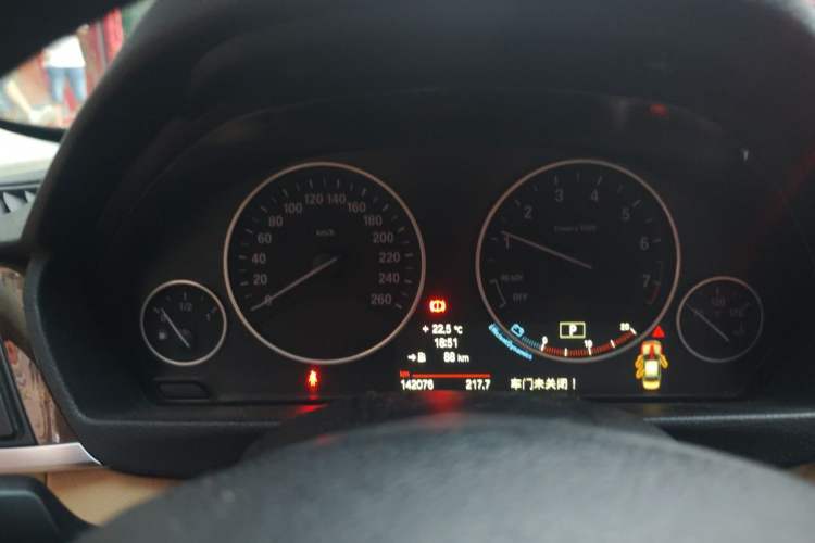 Used BMW 3 Series 2013 Facelifted 320Li Luxury Design Package Instrument Cluster