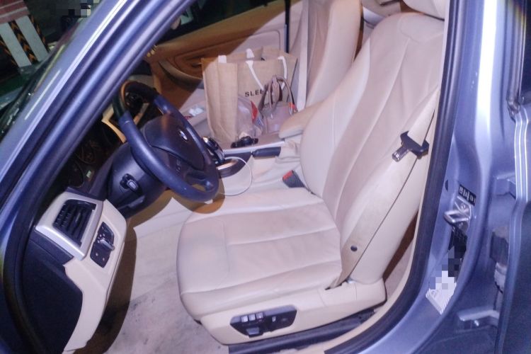 Used BMW 3 Series 2013 320i Sport Edition Left Front Seat
