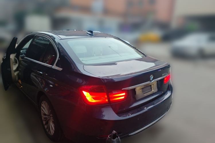 Used BMW 3 Series 2013 Facelifted 320Li Luxury Design Package Rear Left 45 Deg