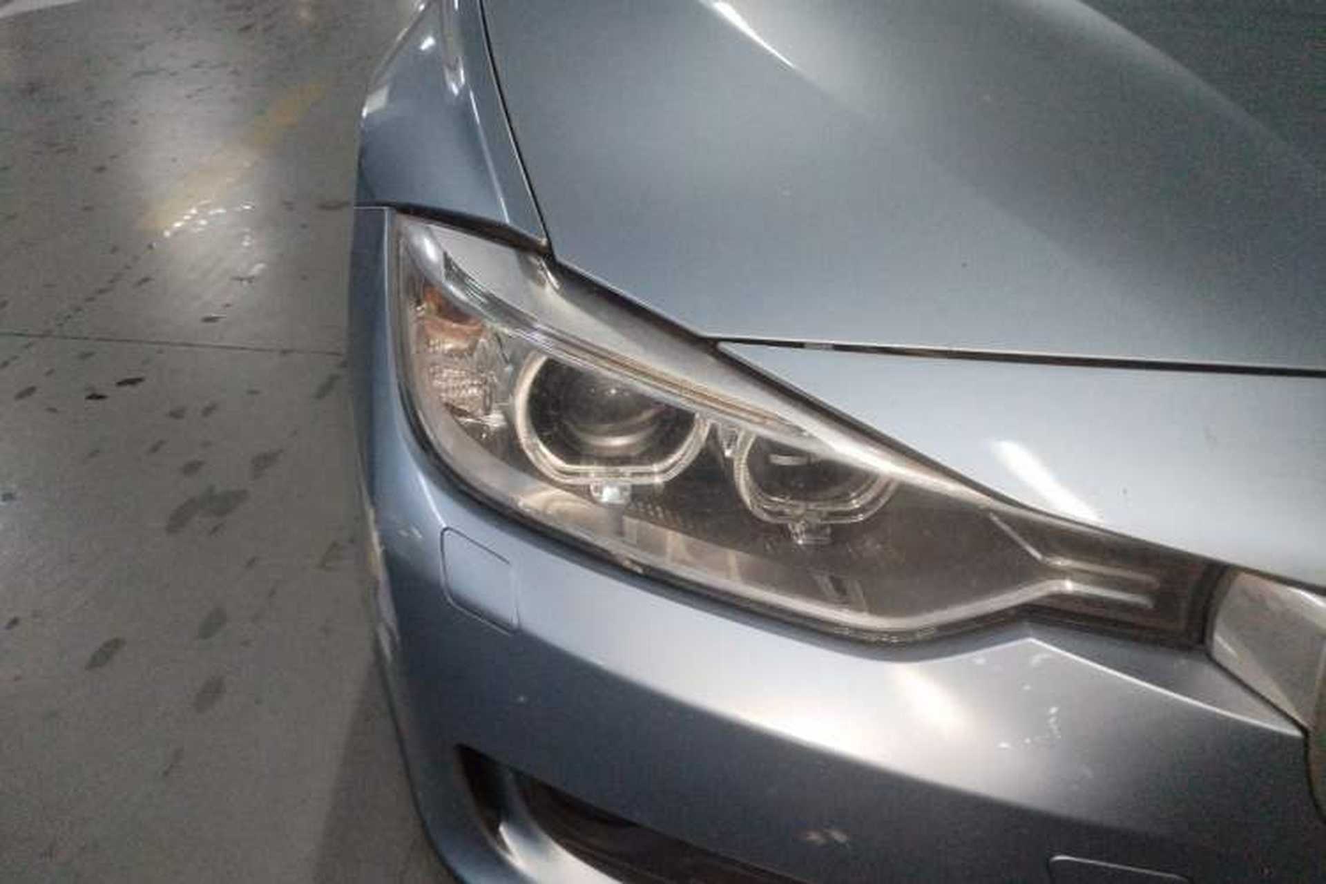 Used BMW 3 Series 2013 320i Sport Edition Right Front Headlight