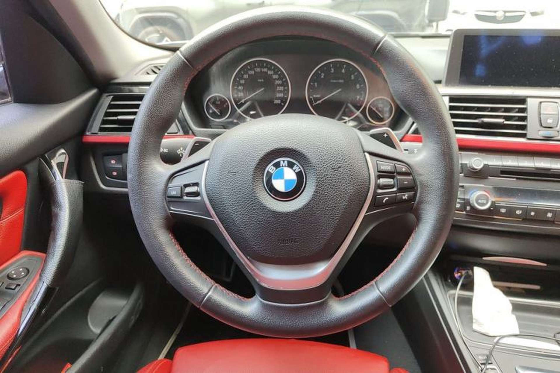 Used BMW 3 Series 2013 320i Sport Design Package Steering Wheel
