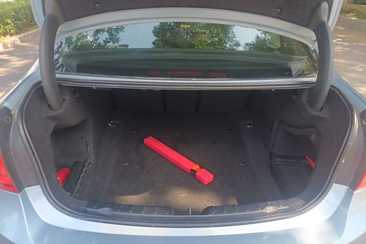 Used BMW 3 Series 2013 320i Sport Design Package Trunk