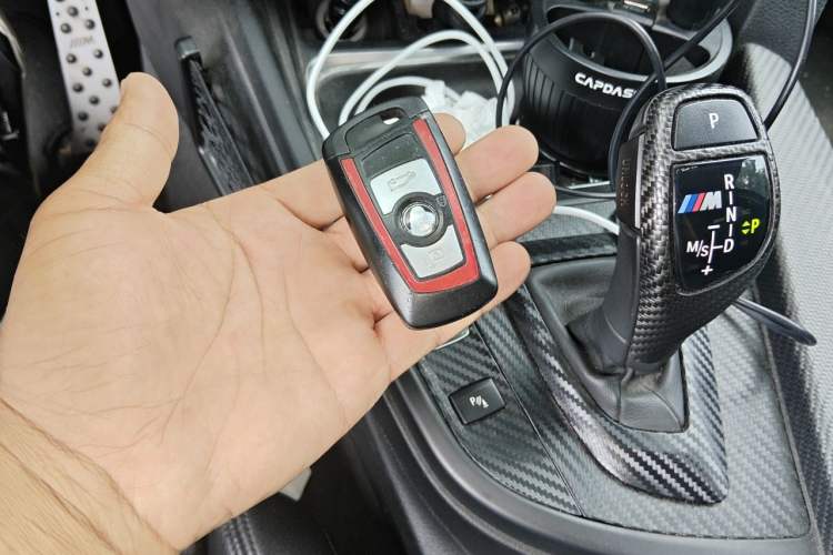 Used BMW 3 Series 2013 328i Sport Design Package Vehicle Key
