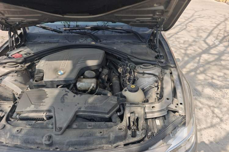 Used BMW 3 Series 2013 Facelift 320Li Fashion Design Package Engine Bay Left
